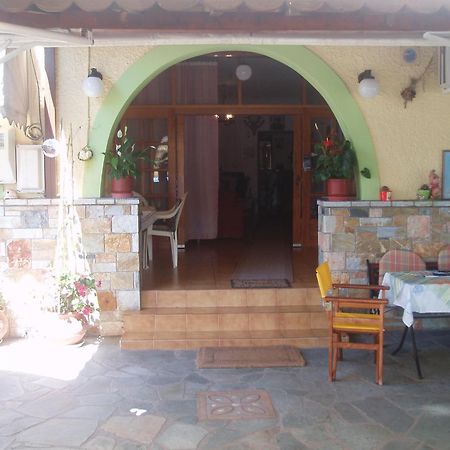 Haravgi Hotel Patitírion Esterno foto