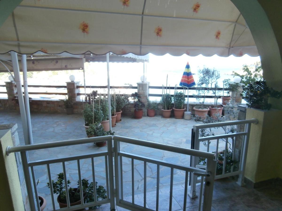 Haravgi Hotel Patitírion Esterno foto