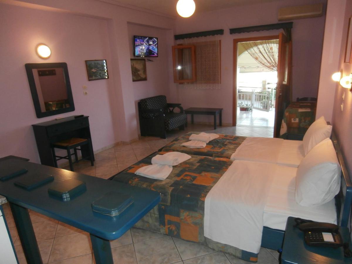 Haravgi Hotel Patitírion Esterno foto