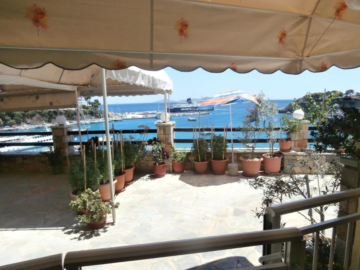 Haravgi Hotel Patitírion Esterno foto