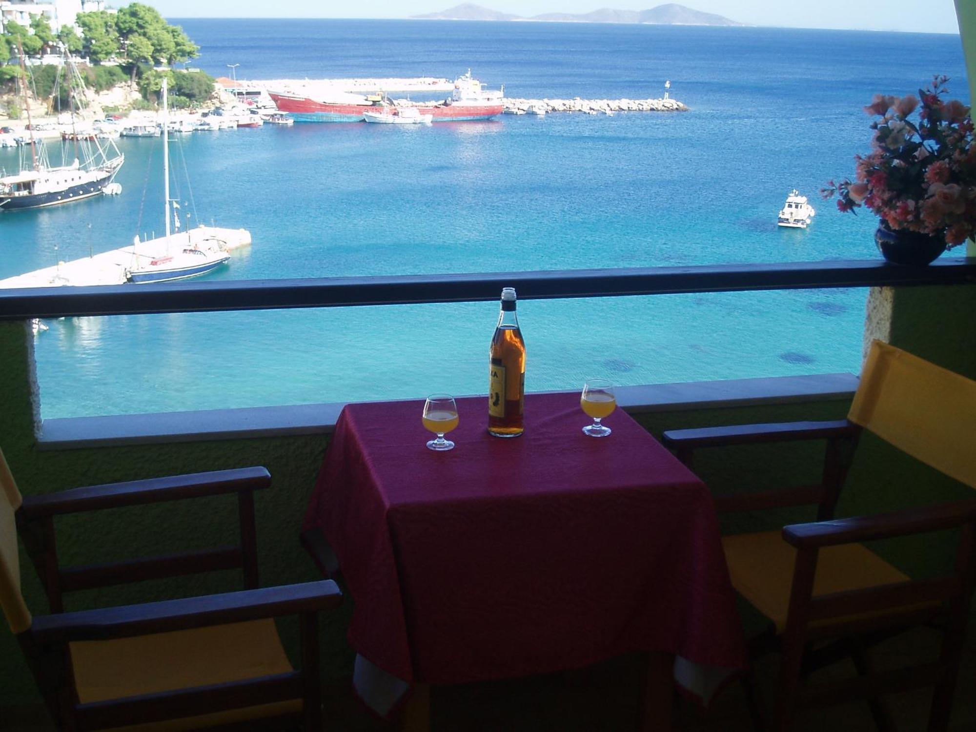 Haravgi Hotel Patitírion Esterno foto