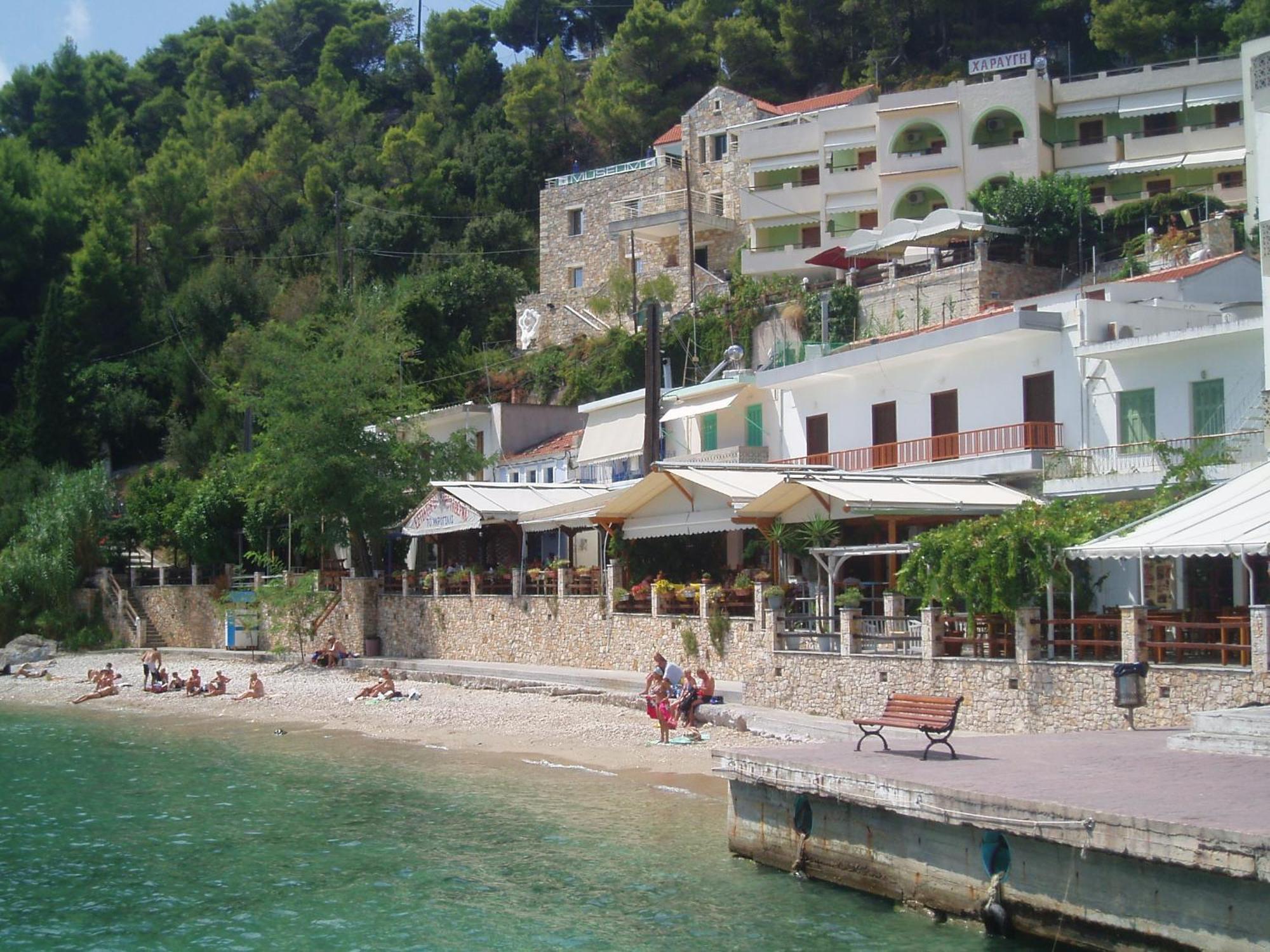 Haravgi Hotel Patitírion Esterno foto