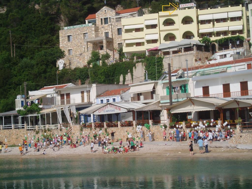 Haravgi Hotel Patitírion Esterno foto